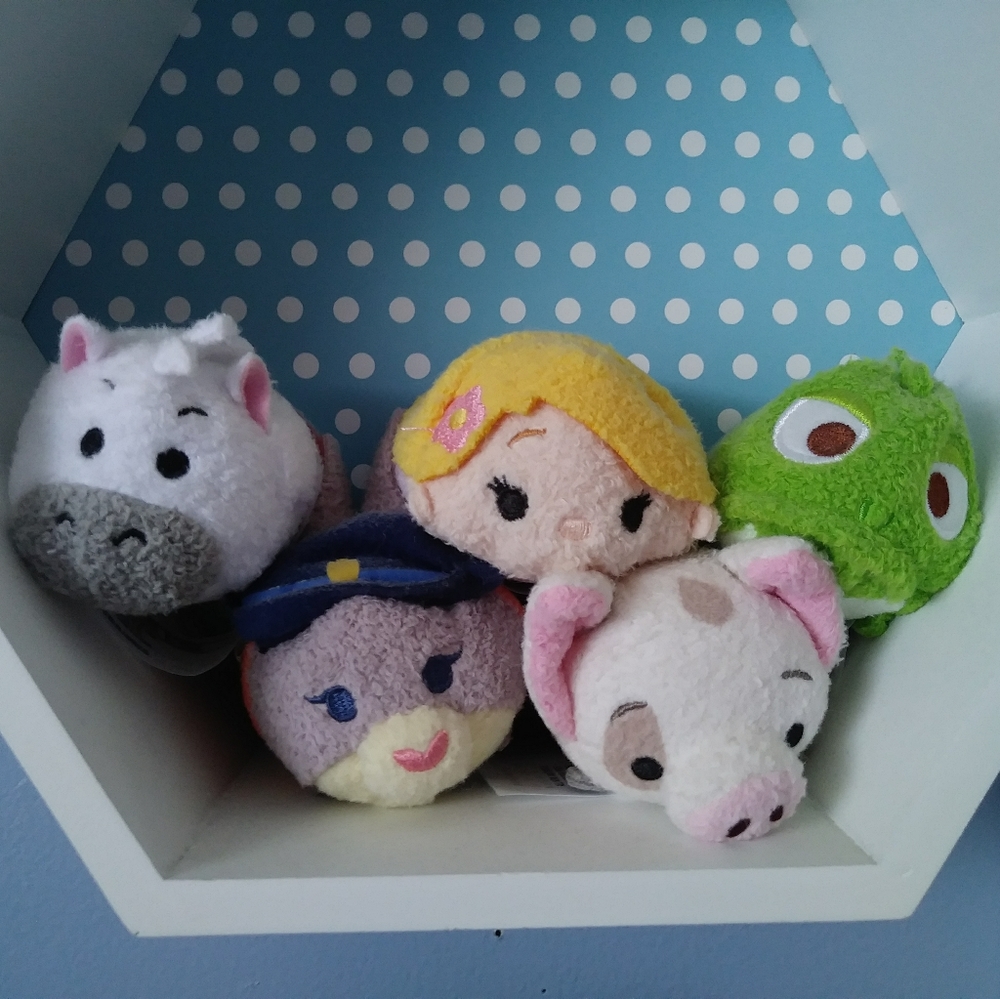 Disney Mini Tsum Tsum Lot